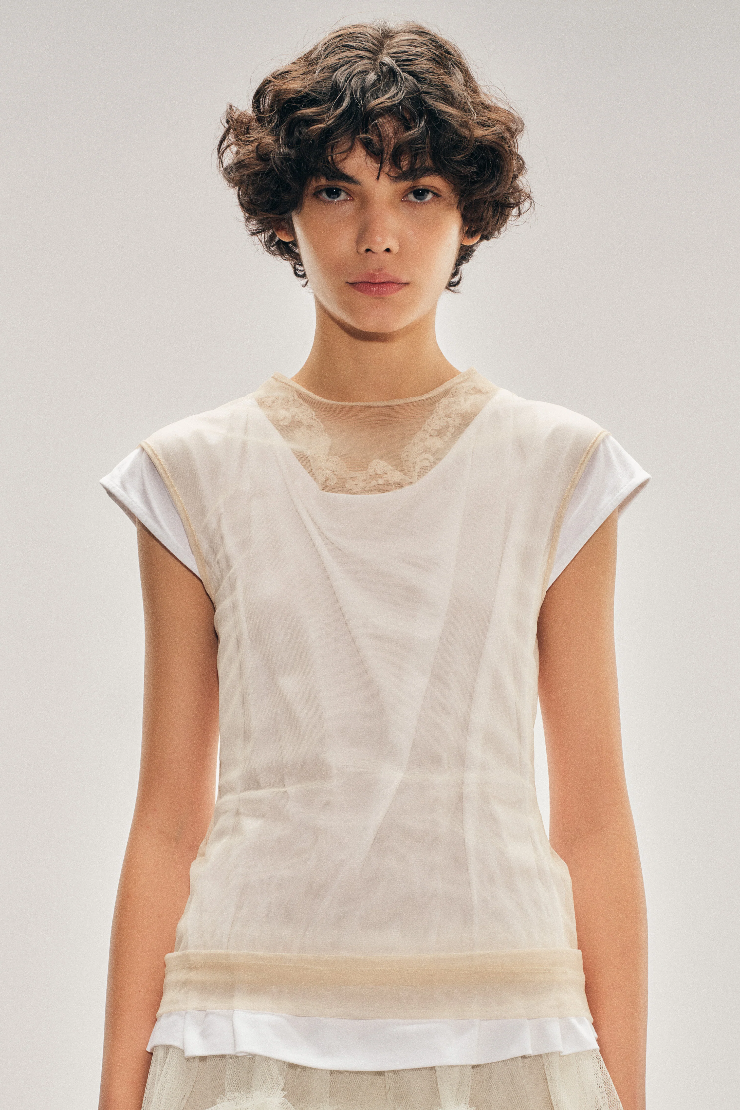 Layered Liquid Cap Sleeve Lace Trim T-Shirt
