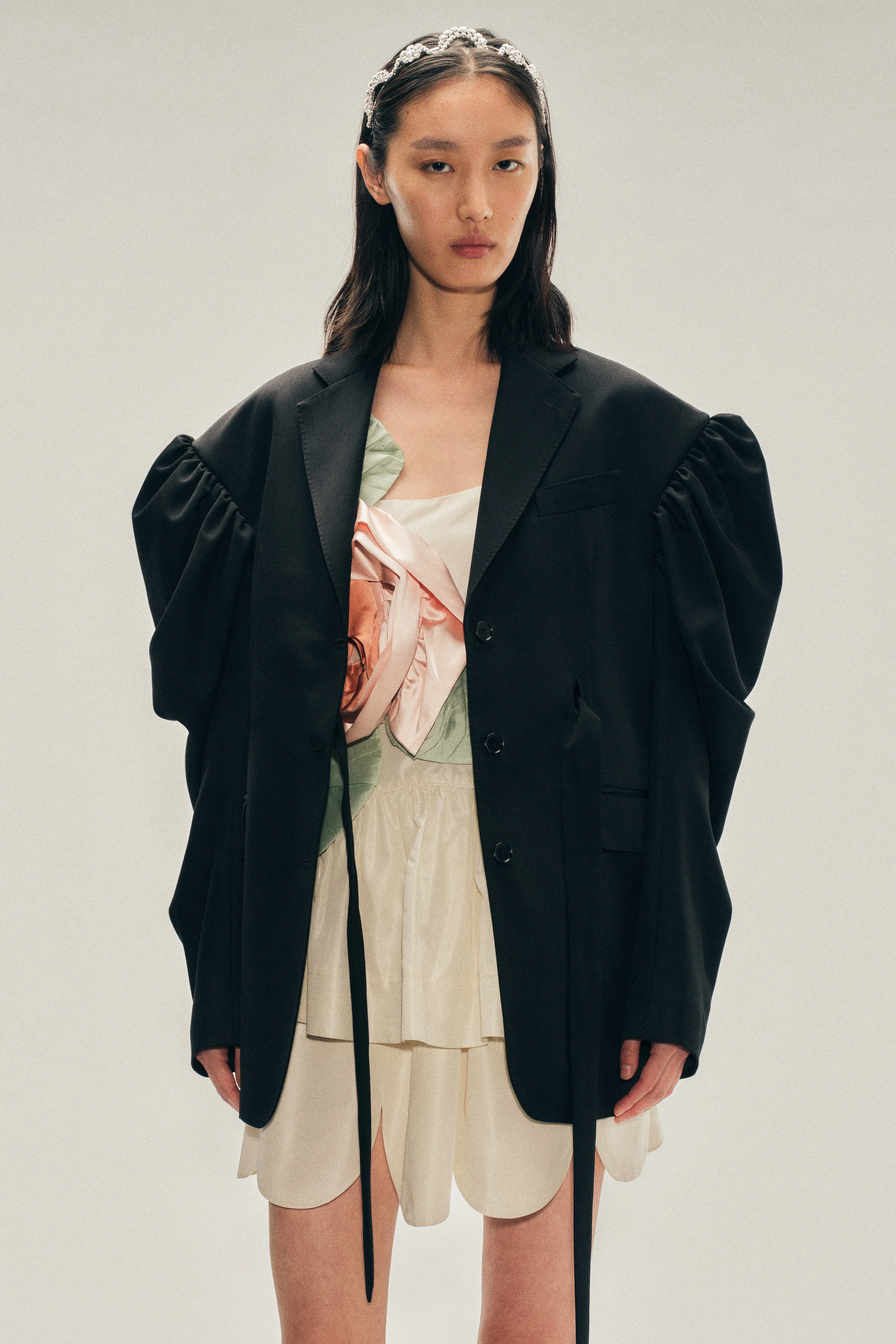 Back Cutout Draped Sleeve Bow Jacket - Image 4