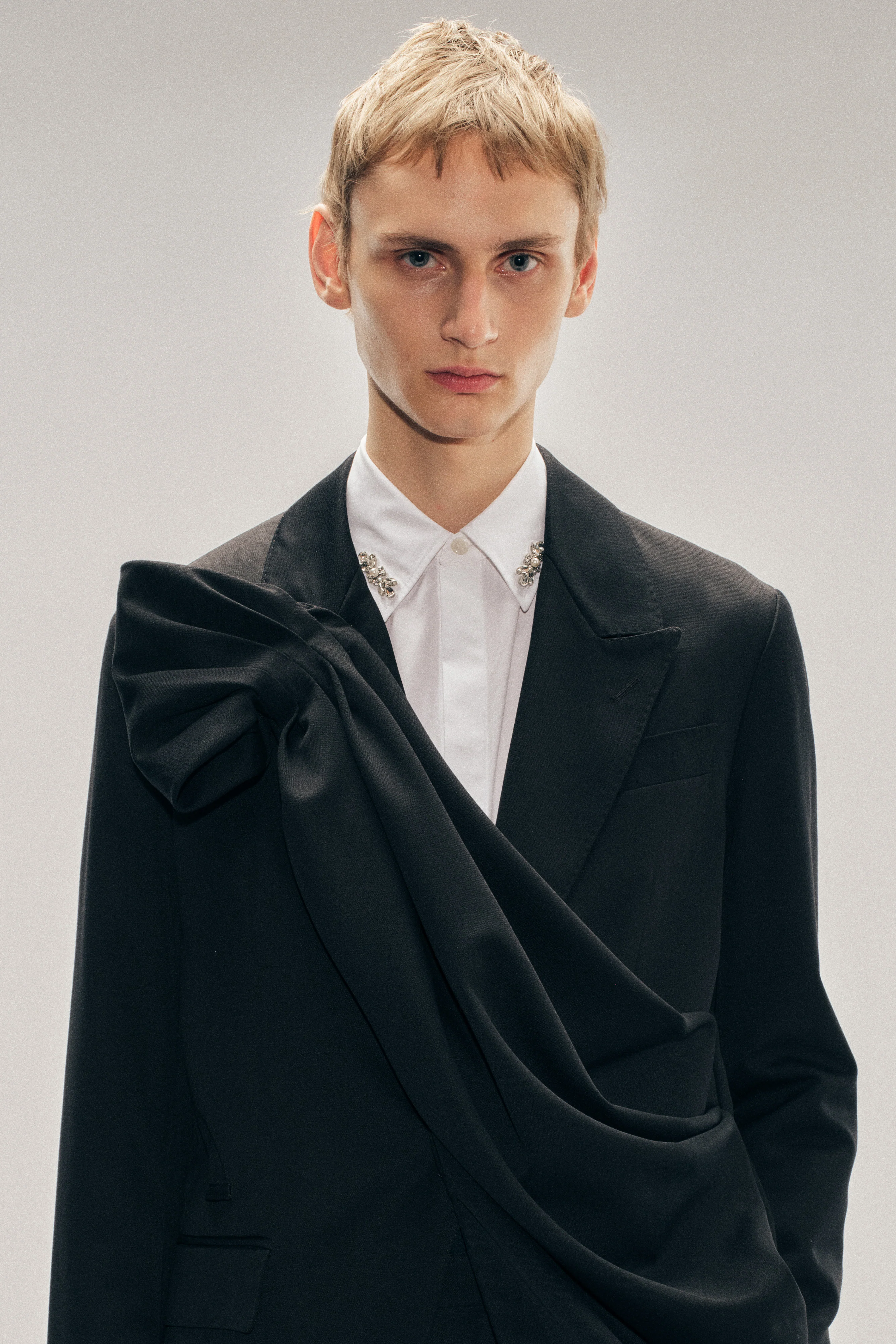 Gathered Flower Sash Jacket - Image 4