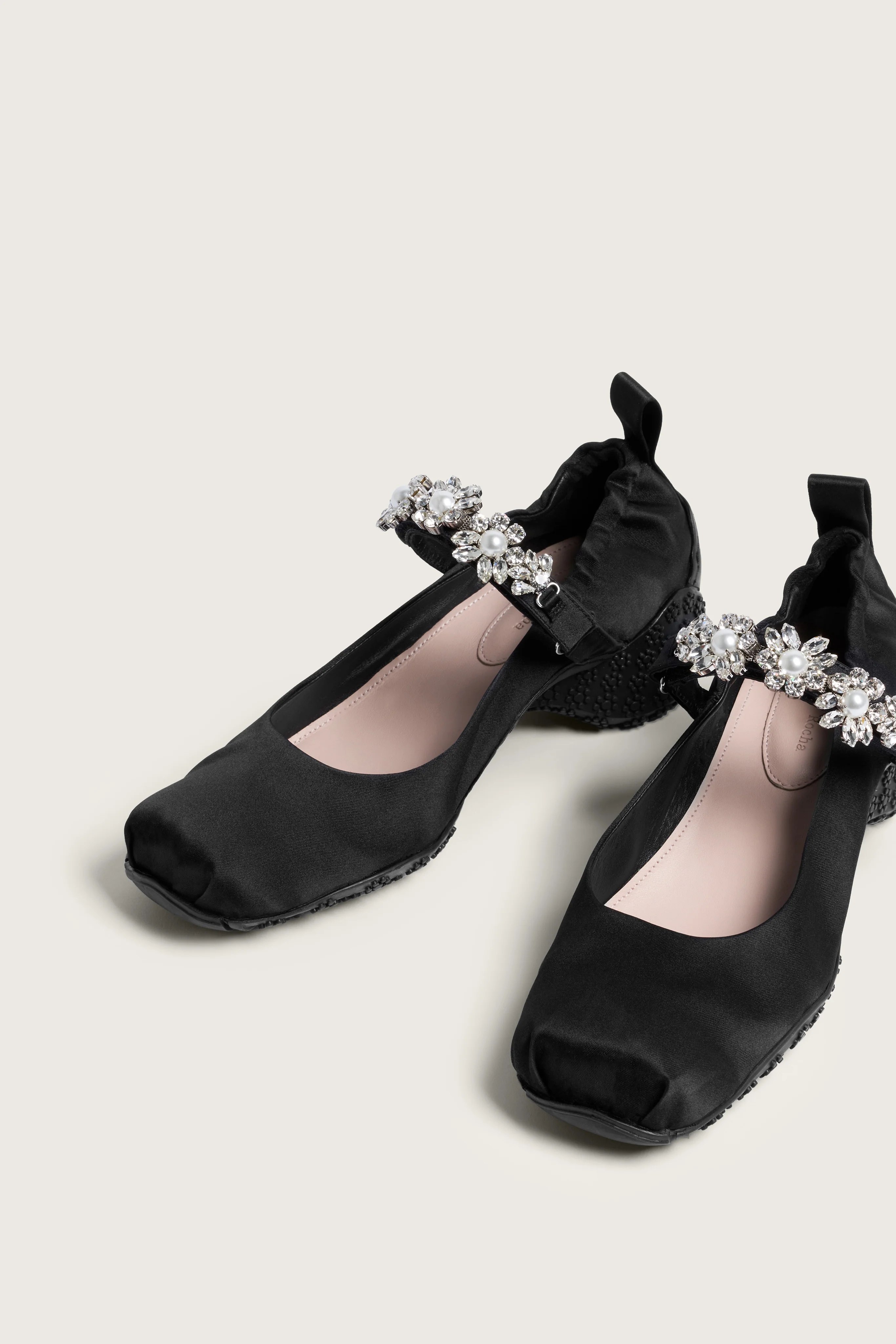 Turbo Embellished Ballet Runner - Image 2